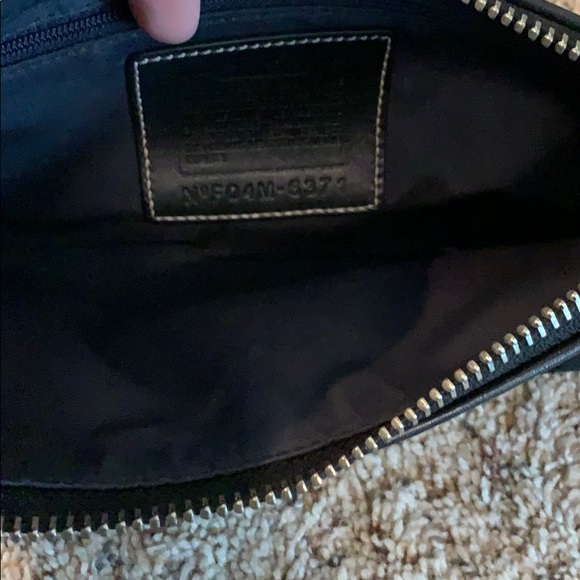 COACH signature C handbag - Picture 4 of 4